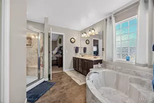 113 Bridlespur Ct, Hawk Point, MO 63349 - Photo 41