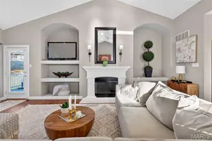 664 Bluffs View Ct, Eureka, MO 63025 - Photo 5