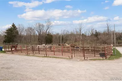 15811 Jedberg Lane, Ballwin, MO 63021 - Photo 23