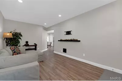 5717 Lansdowne Avenue, Saint Louis, MO 63109 - Photo 3