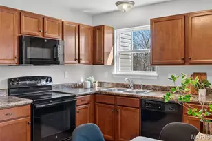 132 Weatherby Landing Dr, O'Fallon, MO 63366 - Photo 9