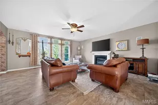 27 Carlton Lake Ct, Wentzville, MO 63385 - Photo 5