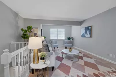 9043 W Swan Circle, Brentwood, MO 63144 - Photo 7