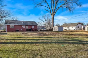 24 Roland Ave, O'Fallon, MO 63366 - Photo 27