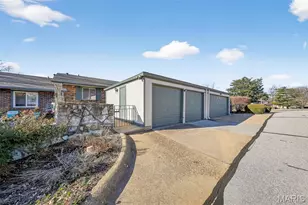 977 Cardello Dr, Manchester, MO 63021 - Photo 39