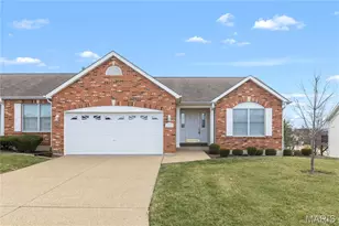 2136 Farnsworth Dr, O'Fallon, MO 63368 - Photo 1