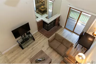 2262 Rule Avenue, Maryland Heights, MO 63043 - Photo 5