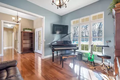 541 Woods Creek Drive, Saint Charles, MO 63348 - Photo 17