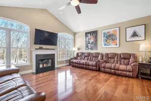 541 Woods Creek Dr, Saint Charles, MO 63348 - Photo 21