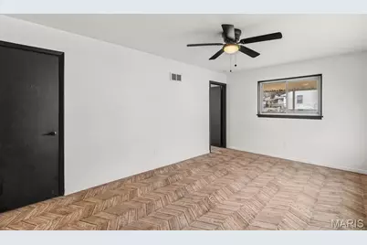5544 Sapphire Avenue, Saint Louis, MO 63136 - Photo 3