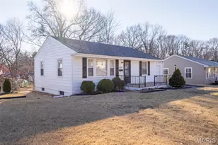 8570 North Ave, Saint John, MO 63114 - Photo 15