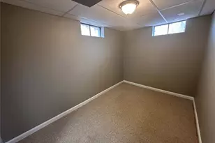 1652 Oliveto Ln, Hazelwood, MO 63042 - Photo 15