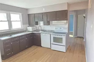 8600 Engler Ave, Saint Louis, MO 63114 - Photo 11