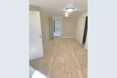 8600 Engler Avenue, Saint Louis, MO 63114 - Photo 19