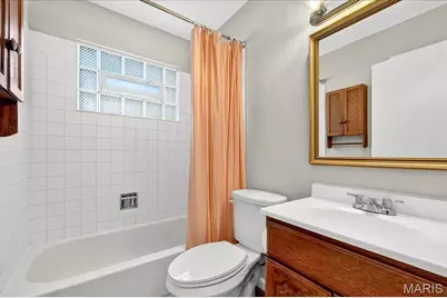 6360 Silver Fox Drive, Florissant, MO 63034 - Photo 13