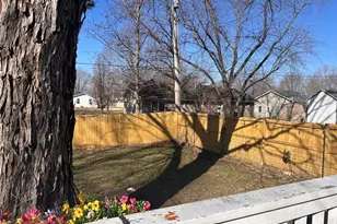 702 Shenandoah Ave, Cuba, MO 65453 - Photo 21