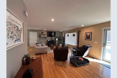 702 Shenandoah Avenue, Cuba, MO 65453 - Photo 3