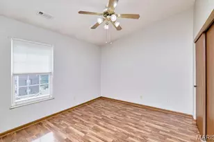 1960 Marine Terrace Dr, Maryland Heights, MO 63146 - Photo 11