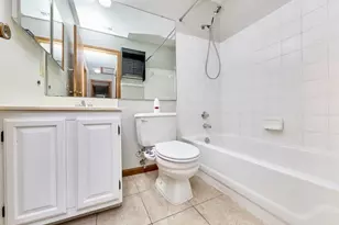 1960 Marine Terrace Dr, Maryland Heights, MO 63146 - Photo 15