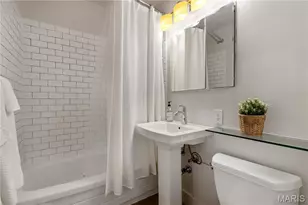 4466 W Pine Blvd, Saint Louis, MO 63108 - Photo 17