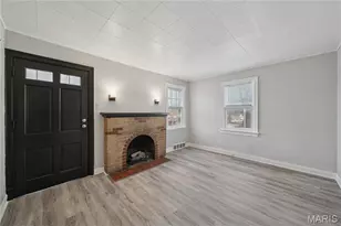 222 Henquin Dr, Saint Louis, MO 63135 - Photo 7