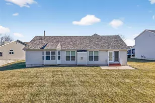 811 Homefield Grove Ct, O'Fallon, MO 63366 - Photo 7