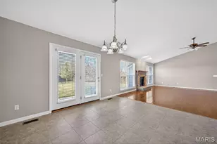 811 Homefield Grove Ct, O'Fallon, MO 63366 - Photo 17