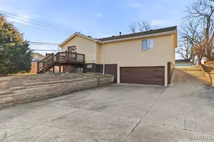 12123 Wesland Dr, Maryland Heights, MO 63043 - Photo 17