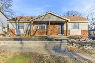 12123 Wesland Dr, Maryland Heights, MO 63043 - Photo 1