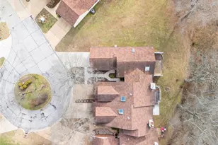 5640 Duchesne Parque Dr, Saint Louis, MO 63128 - Photo 33