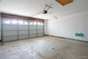 5640 Duchesne Parque Dr, Saint Louis, MO 63128 - Photo 27