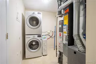 5640 Duchesne Parque Dr, Saint Louis, MO 63128 - Photo 25