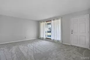 1820 Swallow Ln, Florissant, MO 63031 - Photo 3