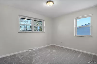 1820 Swallow Lane, Florissant, MO 63031 - Photo 15