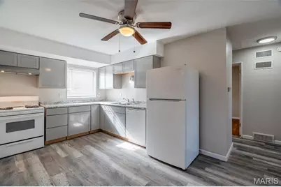 1688 Maldon Lane, Saint Louis, MO 63136 - Photo 15