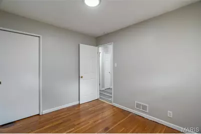 1688 Maldon Lane, Saint Louis, MO 63136 - Photo 29