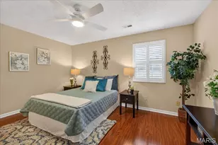 9185 Wrenwood Ln, Brentwood, MO 63144 - Photo 11