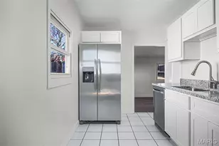 4375 Haven St, Saint Louis, MO 63116 - Photo 9