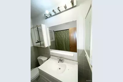 1601 Lakemoor Drive, Saint Louis, MO 63136 - Photo 5