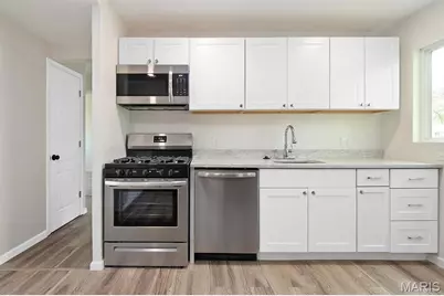 1240 Mullanphy Road, Florissant, MO 63031 - Photo 5