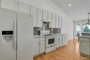 2108 McGregor Cir, O'Fallon, MO 63368 - Photo 23