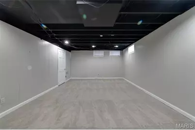 10541 Castle Drive, Saint Louis, MO 63136 - Photo 17