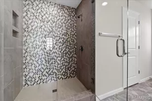 8014 Townes Wy, Saint Louis, MO 63117 - Photo 23