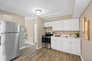 8720 Marcella Ave, Saint Louis, MO 63121 - Photo 5