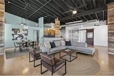 1501 Locust Street #1204, Saint Louis, MO 63103 - Photo 1