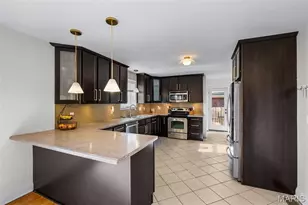 11842 Sunlind, Sunset Hills, MO 63127 - Photo 9