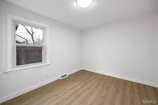 831 S Harrison Ave, Kirkwood, MO 63122 - Photo 19