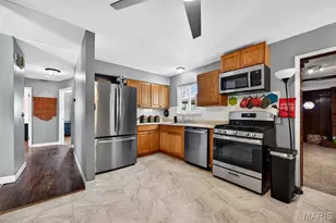 520 Kent Dr, Wentzville, MO 63385 - Photo 9