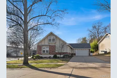 759 Carman Woods Drive, Manchester, MO 63021 - Photo 1