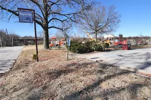 1258 Belgrove Dr, Saint Louis, MO 63137 - Photo 37